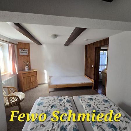 Altendorf  Ferienwohnung Zur Schmiede מראה חיצוני תמונה
